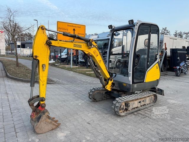 Mini-pelle WACKER Neuson ET18 Löffel Packet + Abbruch Hammer