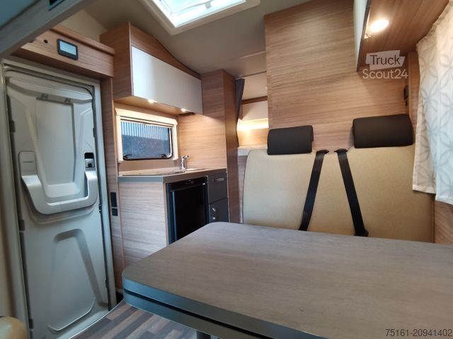 Alkovový obytný vůz WEINSBERG CARAHOME 550 MG /- 2025 - / 140 PS / NUR 5.97M