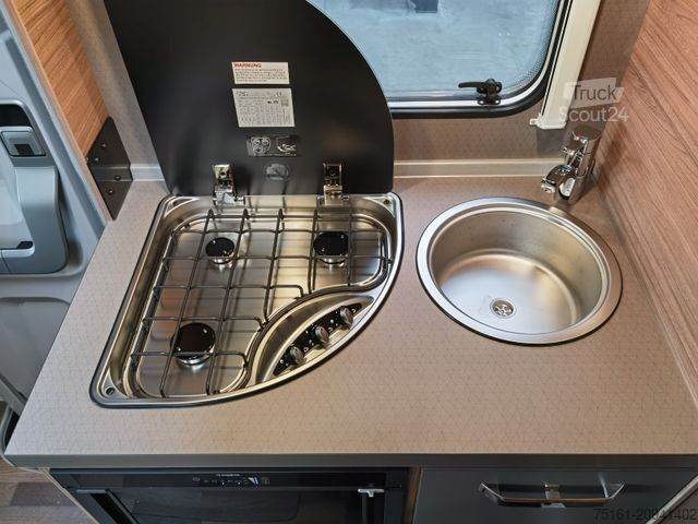 Alkovový obytný vůz WEINSBERG CARAHOME 550 MG /- 2025 - / 140 PS / NUR 5.97M