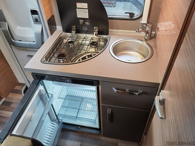 Alkovový obytný vůz WEINSBERG CARAHOME 550 MG /- 2025 - / 140 PS / NUR 5.97M