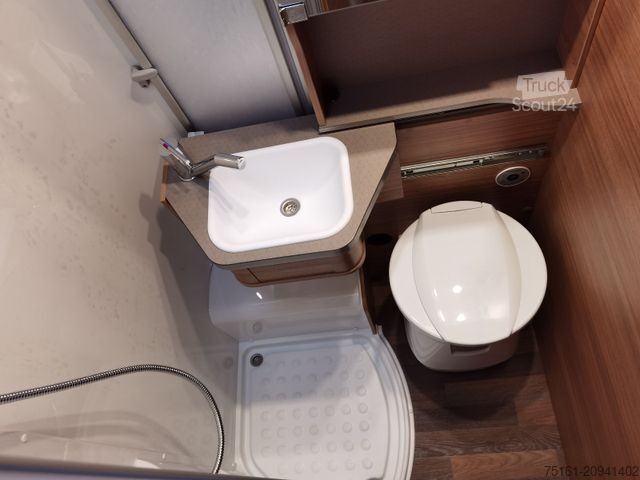 Alkovový obytný vůz WEINSBERG CARAHOME 550 MG /- 2025 - / 140 PS / NUR 5.97M