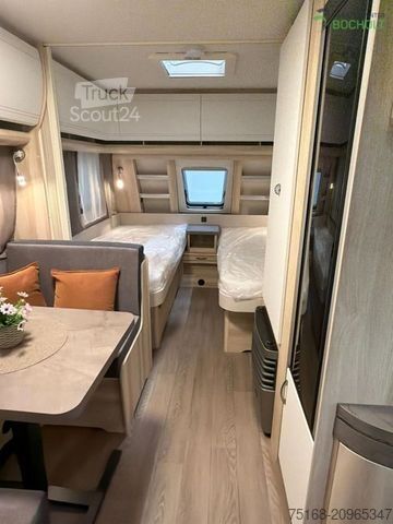 Lakókocsi HOBBY De Luxe 460 SL Modell 2026 / 1500 kg