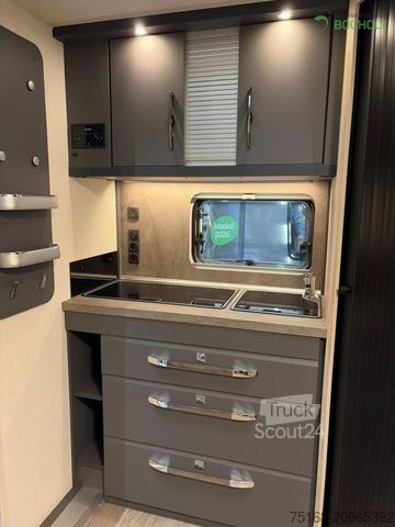 Lakókocsi HOBBY De Luxe 460 SL Modell 2026 / 1500 kg