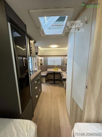 Lakókocsi HOBBY De Luxe 495 UL InterCaravaning Sondermodell