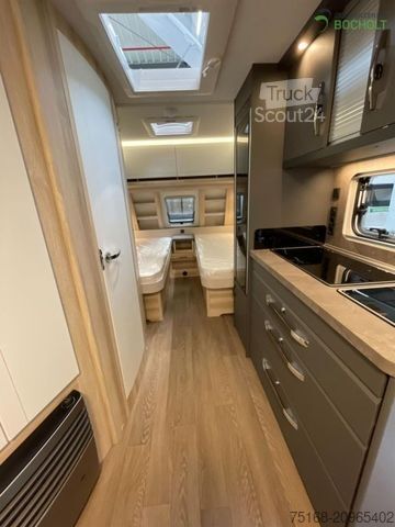 Lakókocsi HOBBY De Luxe 495 UL InterCaravaning Sondermodell