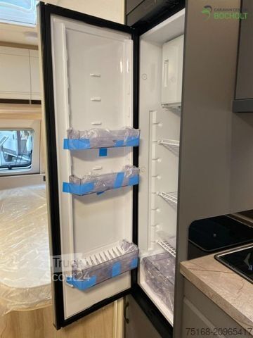 Lakókocsi HOBBY De Luxe 540 KMFe Modell 2026 / 1800 kg