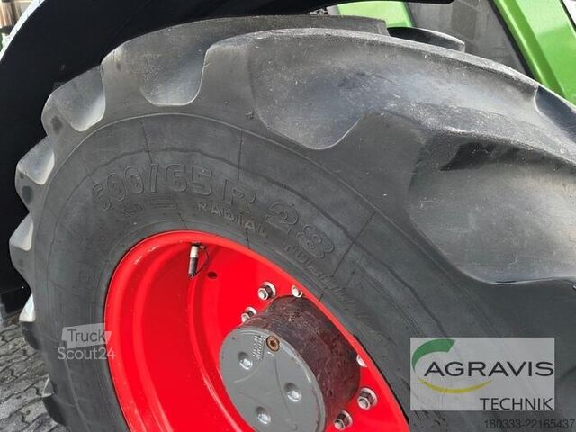 Tractor Fendt 724 VARIO S4