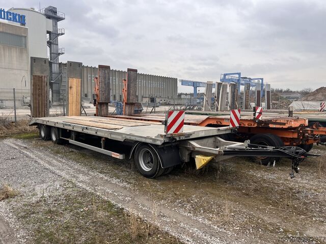 Reboque com plataforma rebaixada Möslein TO 3 F Schwebheim  3 Achs Tiefladeranhänger 9 m Ladefläche