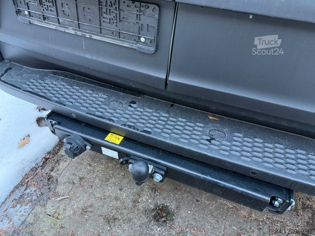 Fourgon surélevé IVECO Daily 35S21HA8 V/P