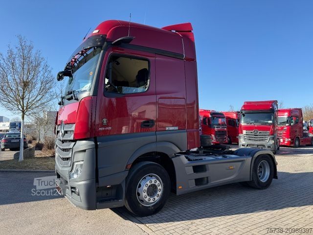 Standard SZM MERCEDES-BENZ Actros 1845 LS MP5/Retarder/2xTank/MirrorCam