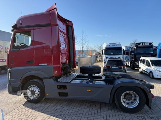 Standard SZM MERCEDES-BENZ Actros 1845 LS MP5/Retarder/2xTank/MirrorCam