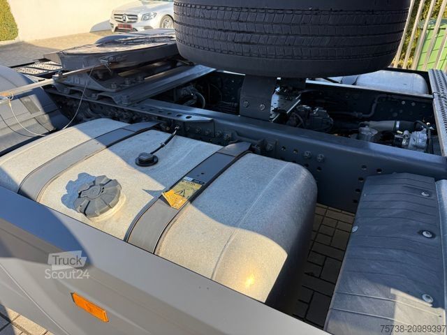 Standard SZM MERCEDES-BENZ Actros 1845 LS MP5/Retarder/2xTank/MirrorCam