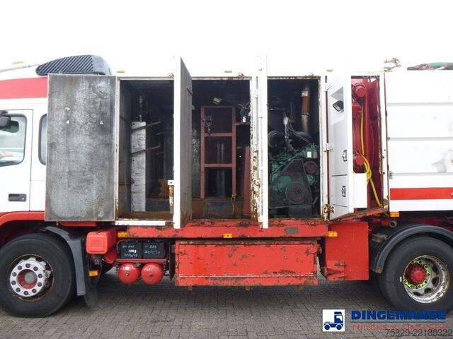 Sugekøretøj Volvo FM 9 6X4 RHD Eurovac 1200 vacuum tank (tipping)