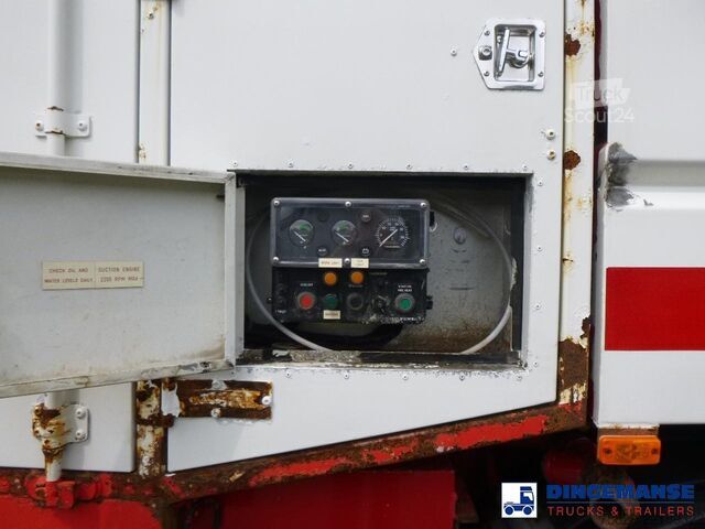 Sugekøretøj Volvo FM 9 6X4 RHD Eurovac 1200 vacuum tank (tipping)