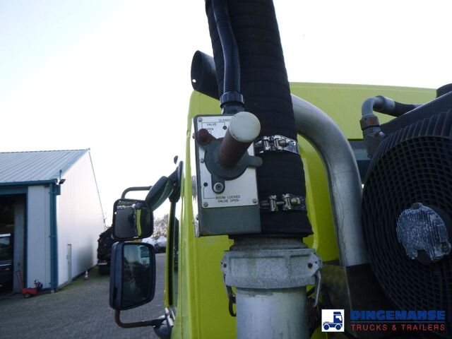 Sacie vozidlo Renault Midlum 180.14 dxi 4x2 RHD Euro 5 vacuum tank 6...