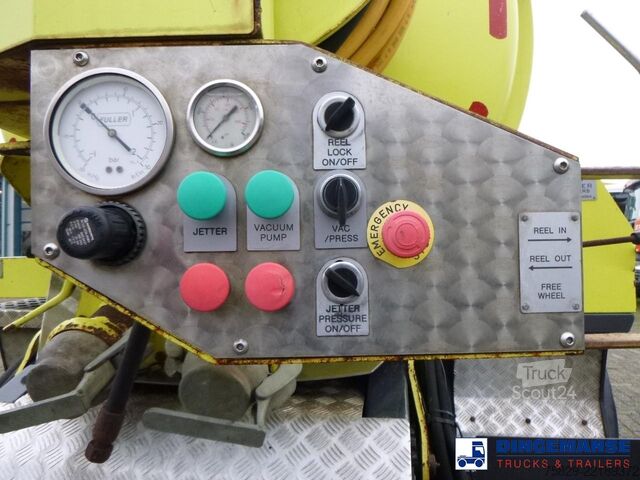 Sacie vozidlo Renault Midlum 180.14 dxi 4x2 RHD Euro 5 vacuum tank 6...