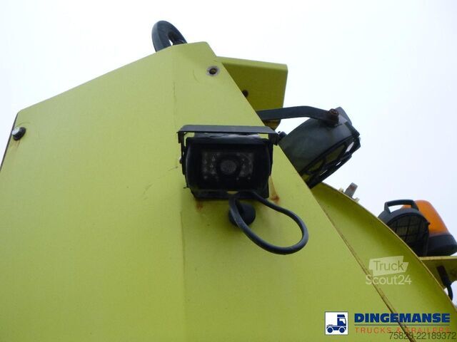 Sugebil Renault Midlum 180.14 dxi 4x2 RHD Euro 5 vacuum tank 6...
