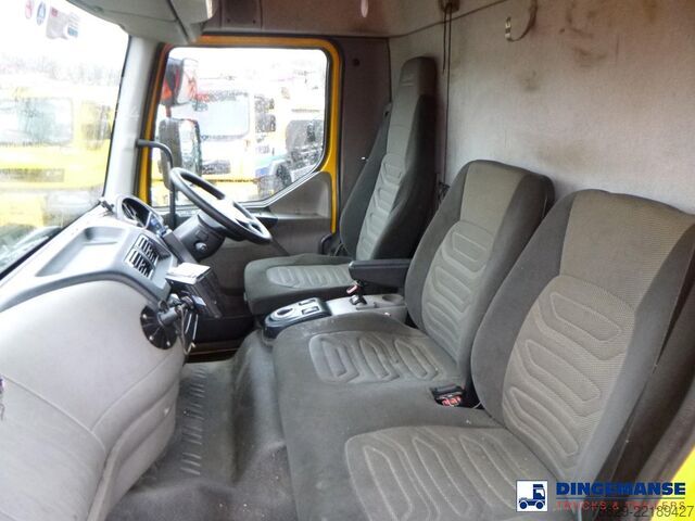 Veículo de aspiração DAF LF 55.220 4X2 RHD Whale vacuum tank 8.1 m3