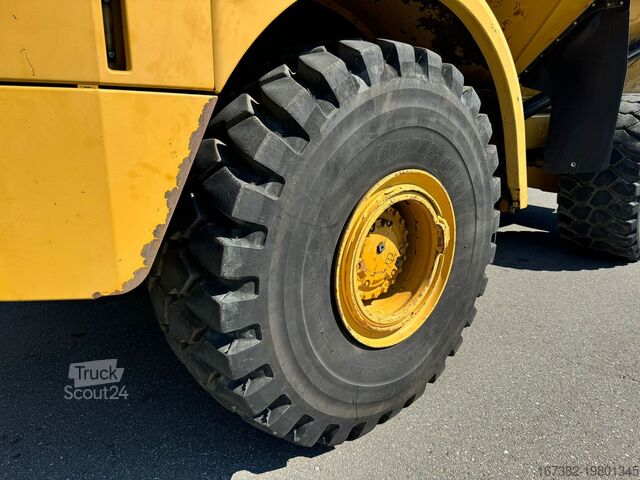 Camión volquete Caterpillar 740B