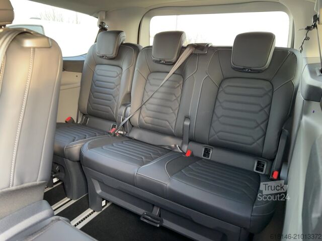 Minibus FORD TOURNEO CUSTOM 320 L2 Titanium 125 kW CAM LED LM