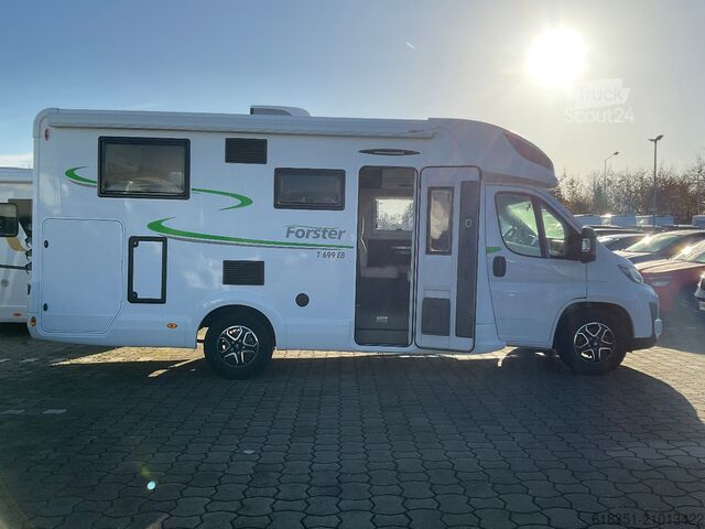 Half-integraal camper FORSTER T 699 EB, Automatik, Markise, Radio mit Navi