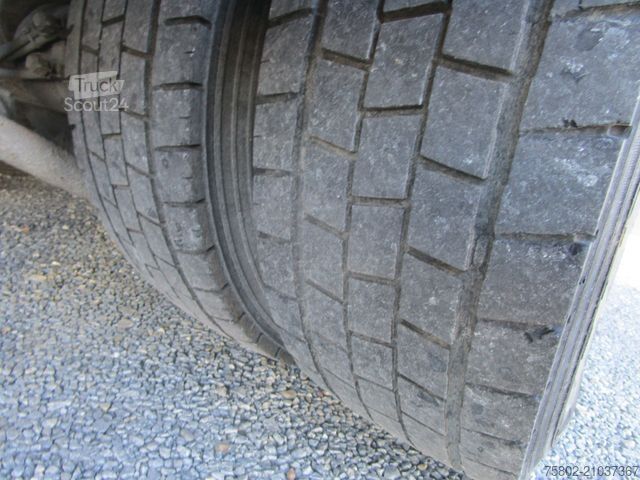 Platós teherautó ponyvával MERCEDES-BENZ TGL 12.210 L *LBW+2xAHK+Luft+6,10m+3-Sitze*