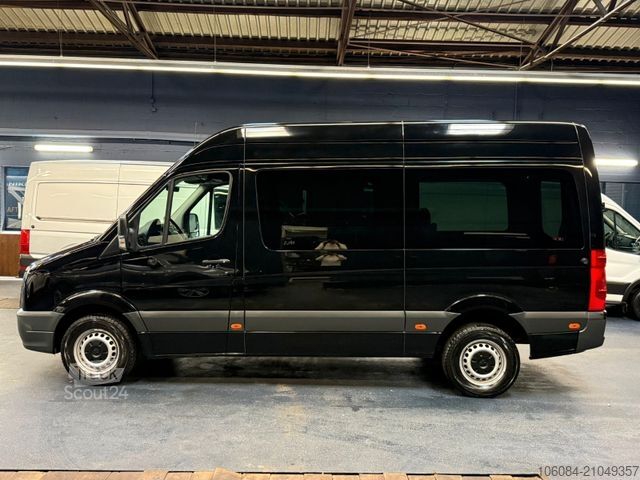 Minibus VOLKSWAGEN Crafter L2H2 9 Sitze Klima Tempomat STHZ AHK