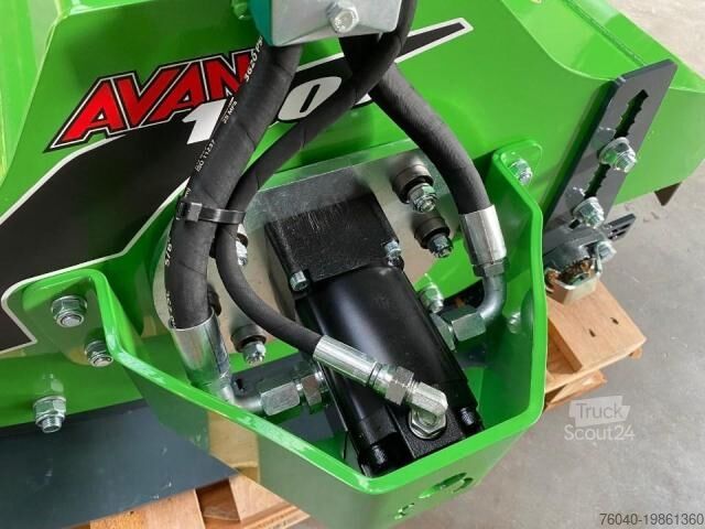 Traktor  Broyeur débroussailleur AVANT 150cm