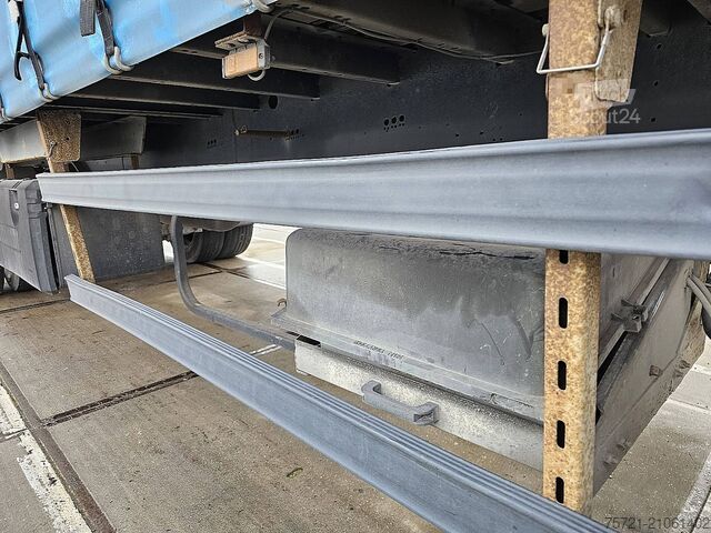 Lonas correderas SYSTEM TRAILERS LPRS9