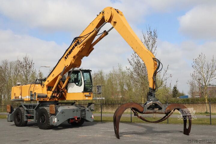 Wheel excavator Liebherr A944 C HD | LOG GRAPPLE | HOLZGREIFER | TIMBER