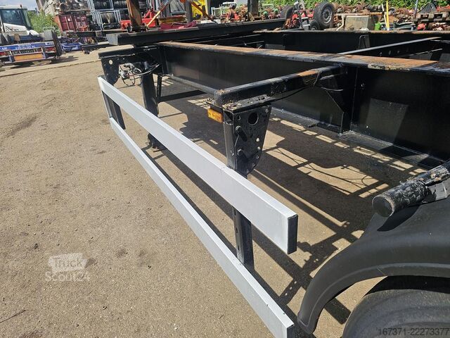 Konttikuljetukset GROENEWEGEN 45.07 CC-12-27 / 45 FT AND 40 FT CHASSIS BPW DI...