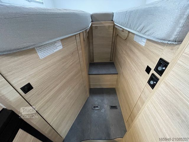 Teilintegriertes Wohnmobil CHAUSSON S 697 First Line | Automatik | Mietflotte