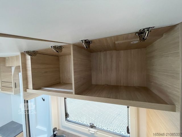 Teilintegriertes Wohnmobil CHAUSSON S 697 First Line | Automatik | Mietflotte