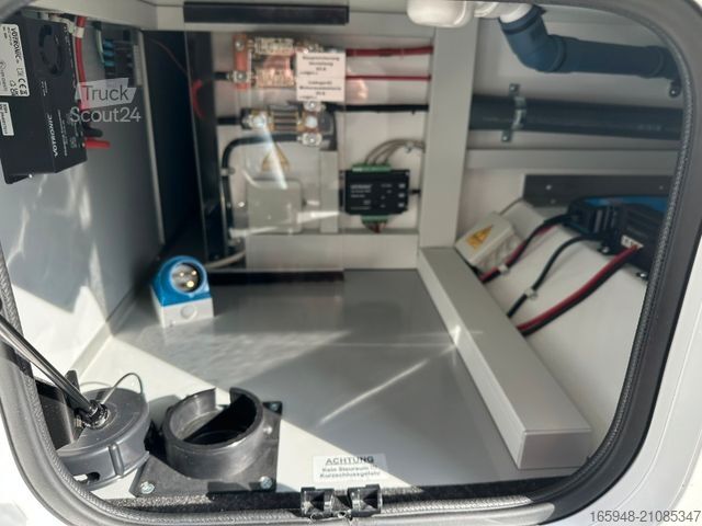 Alkoven Wohnmobil PHOENIX Midi Alkoven 6700 HBL*Purer Luxus/Kompakt