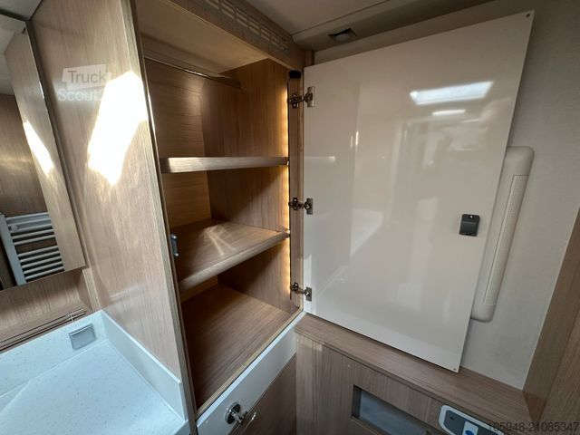 Alkoven Wohnmobil PHOENIX Midi Alkoven 6700 HBL*Purer Luxus/Kompakt