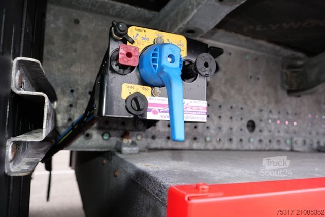 Open semitrailer with tarp SCHMITZ CARGOBULL SCS 24 / LASI 12642 XL /2 x LIFTACHSE /ALUKESSEL