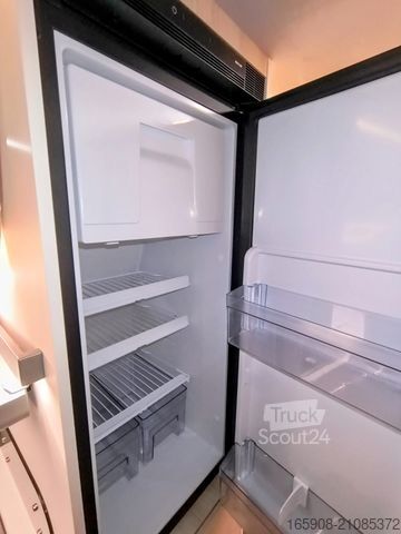 عربة تخييم EURAMOBIL Van 595 HB Automatik Diesel Heizung