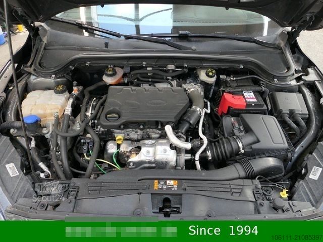 Minibus FORD Focus Turnier Titanium 1.5 EcoBlue 88KW