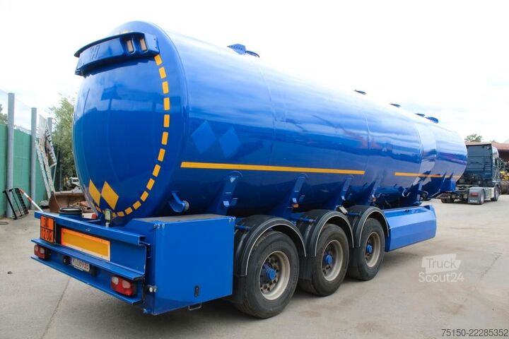 Semiremorcă cisternă  WILLIG Diesel/Benzin SELBSTAUSLÄUFER Nr.: 039