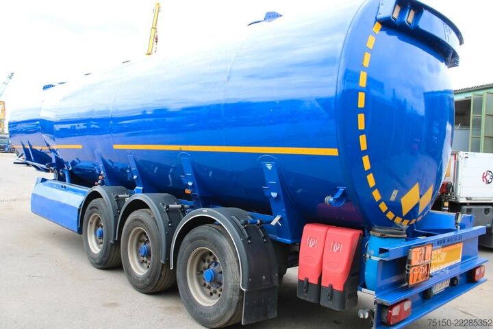 Semiremorcă cisternă  WILLIG Diesel/Benzin SELBSTAUSLÄUFER Nr.: 039