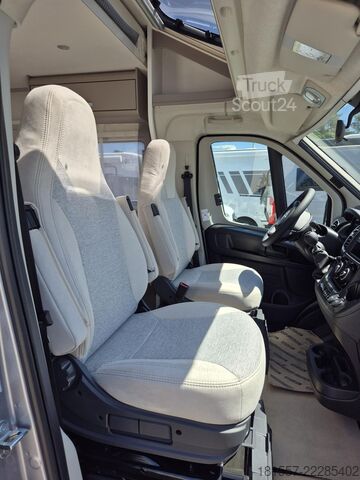 Teilintegriertes Wohnmobil CARADO pro+ T 447 Hubbett / Markise