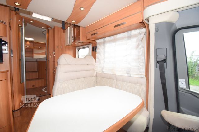 Half-integraal camper HYMER/ERIBA ML-T 620 EINZEL&HUBBETT 2SOLAR AHK SAT LUFTFED.