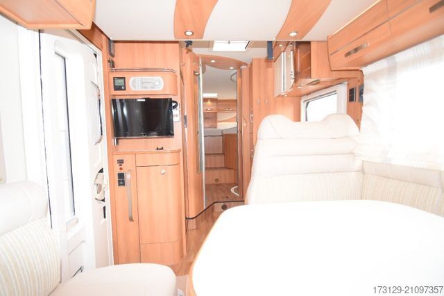 Half-integraal camper HYMER/ERIBA ML-T 620 EINZEL&HUBBETT 2SOLAR AHK SAT LUFTFED.