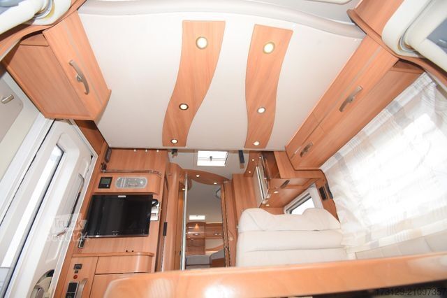 Half-integraal camper HYMER/ERIBA ML-T 620 EINZEL&HUBBETT 2SOLAR AHK SAT LUFTFED.