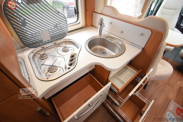 Half-integraal camper HYMER/ERIBA ML-T 620 EINZEL&HUBBETT 2SOLAR AHK SAT LUFTFED.