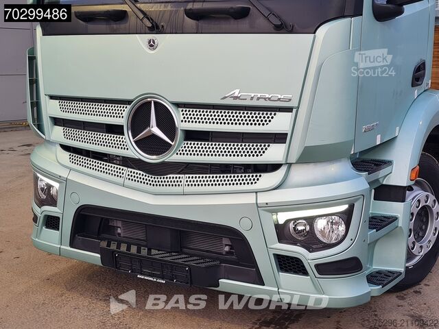 Mobilbagger Mercedes Actros 1827 4X2 NEW! Machine transporter Oprijw...