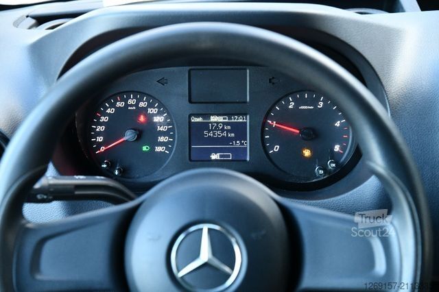 Пикап-фургон MERCEDES-BENZ Sprinter 211CDI Pritsche DoKa RWD L2 Klimaanlage