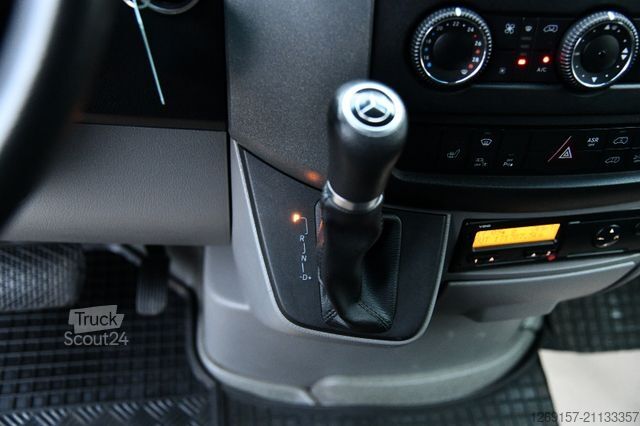 Фургон с высокой крышей MERCEDES-BENZ Sprinter 319CDI V6 Kasten L1H2 Schwingsitz Autom