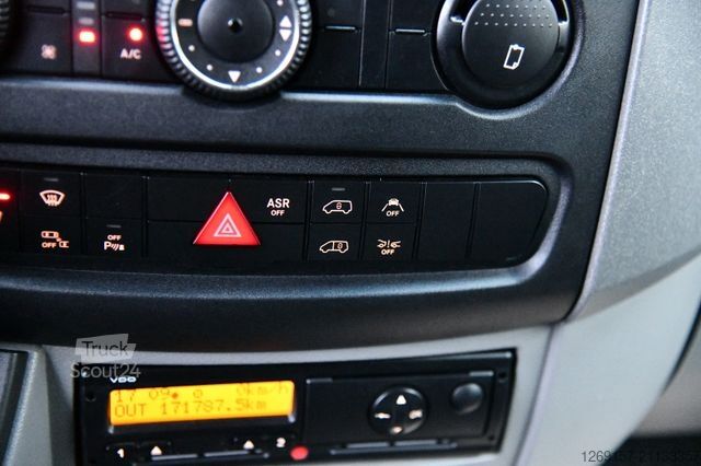 Фургон с высокой крышей MERCEDES-BENZ Sprinter 319CDI V6 Kasten L1H2 Schwingsitz Autom
