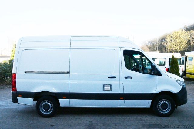 Фургон с высокой крышей MERCEDES-BENZ Sprinter 316 CDI Kasten L2H2 RWD Kamera Sortimo
